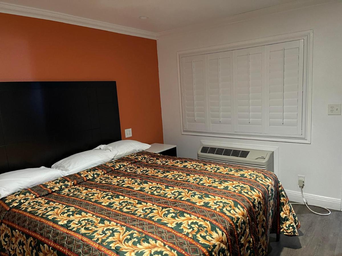 أوكلاند، كاليفورنيا The Oaks Motel المظهر الخارجي الصورة